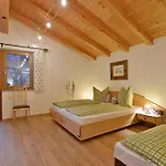 Kugl Apartment *